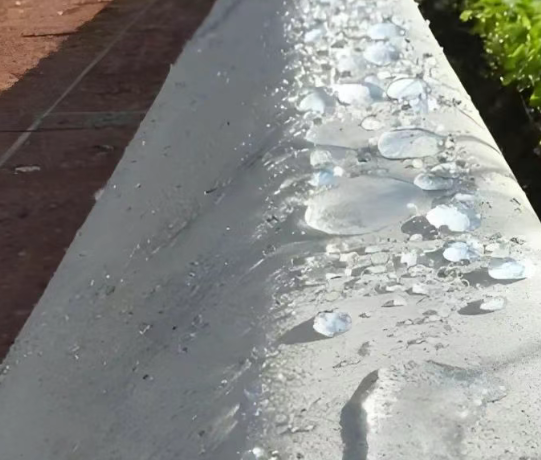 富蕴硅烷浸渍涂料在混凝土保护中的应用